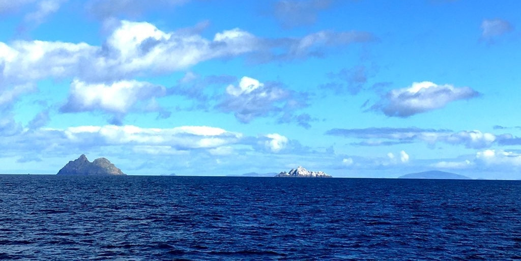  Fri 28 April: Beautiful weather and Irish coastline on our way to Rockall Bank.