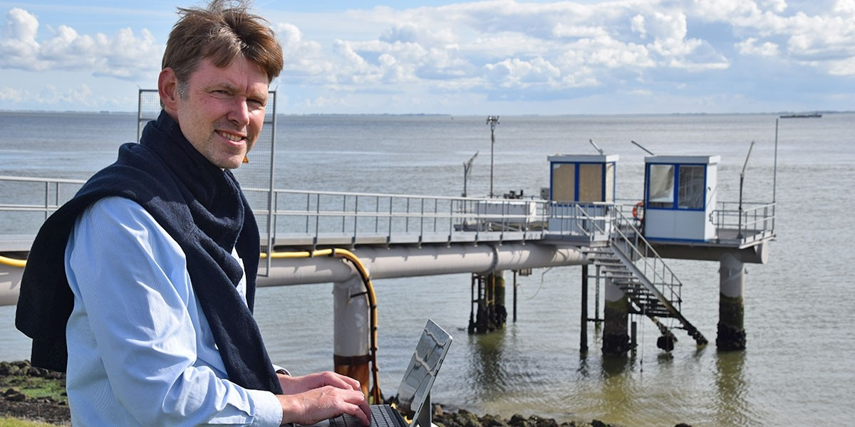 Johan van der Molen, Senior Scientist.