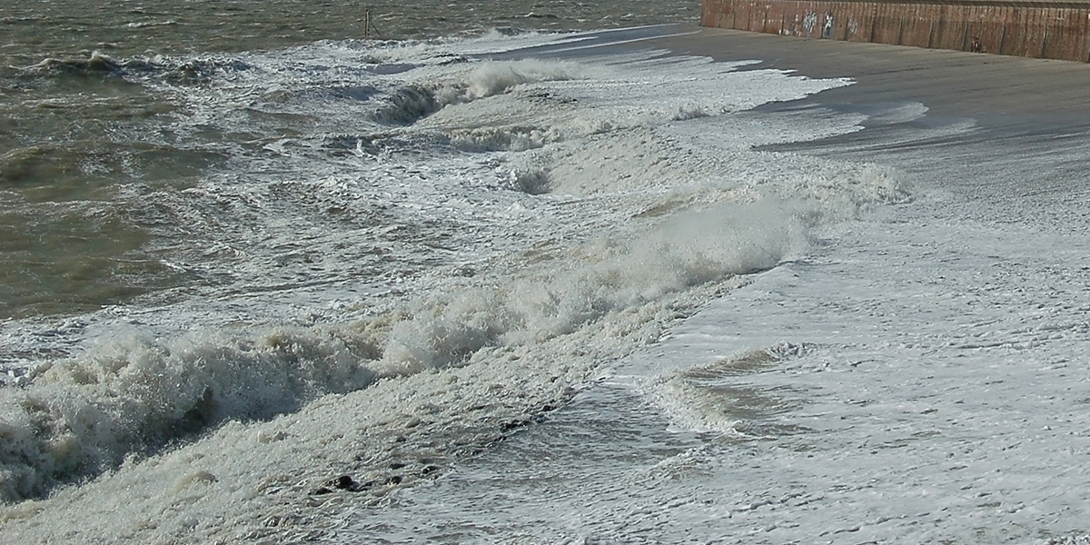 Sea defence Vlissingen (The Netherlands) as a protection against heavy storms and expected sea-level rise. Photo: Wil Tilroe-Otte