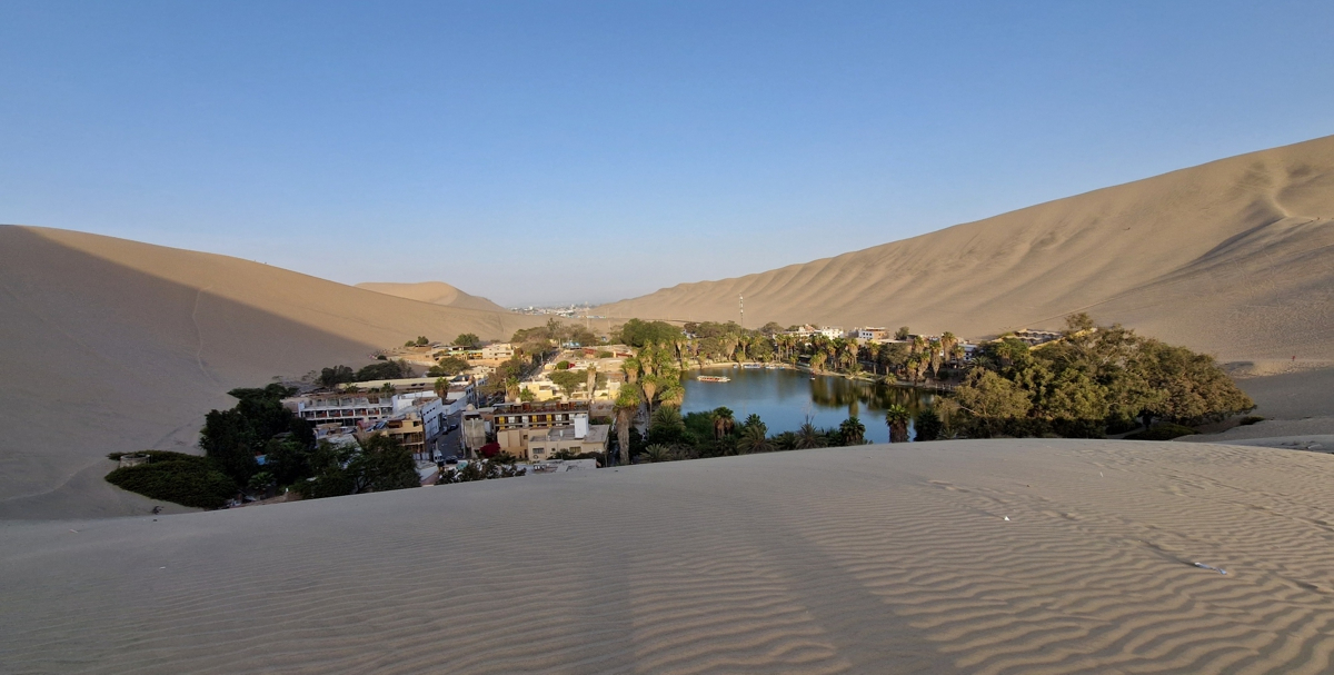 Like a fairy tale; the oasis of Huacachina