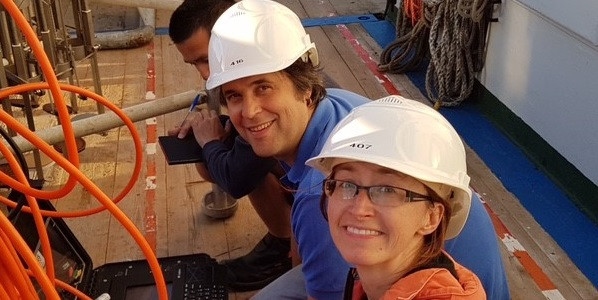 NIOZ crew: Sarah O Flynn, Anton Tramper & Chiu Cheng installing the deepwater SPI-camera