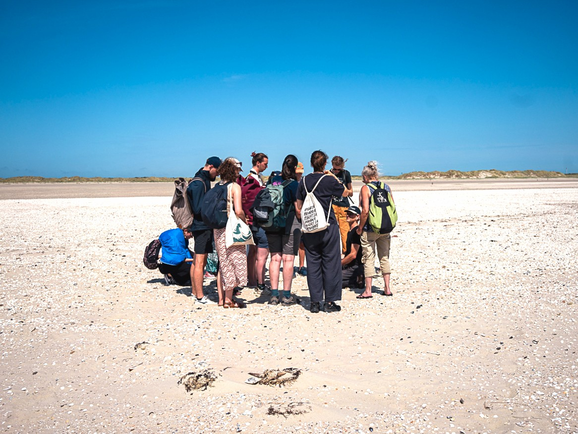 At the beach looking at shells and rocks during our weekend excursion (Photo credit: Maxi Scheller) At the beach looking at shells and rocks during our weekend excursion (Photo credit: Maxi Scheller)