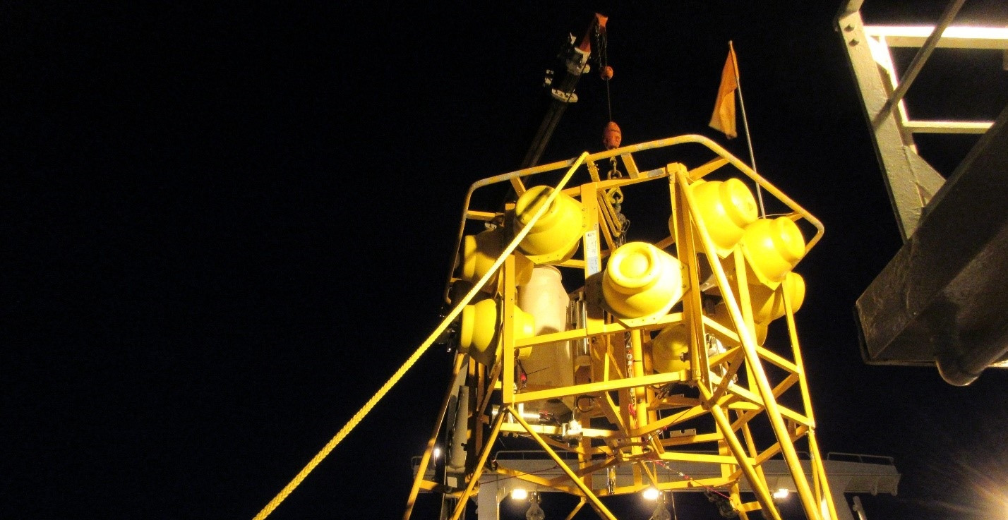 Deployment of the BOBO lander in the darkness of the night