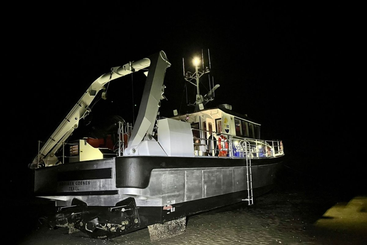 Staying overnight on the sandbank of Richel. Photo: Wim Jan Boon