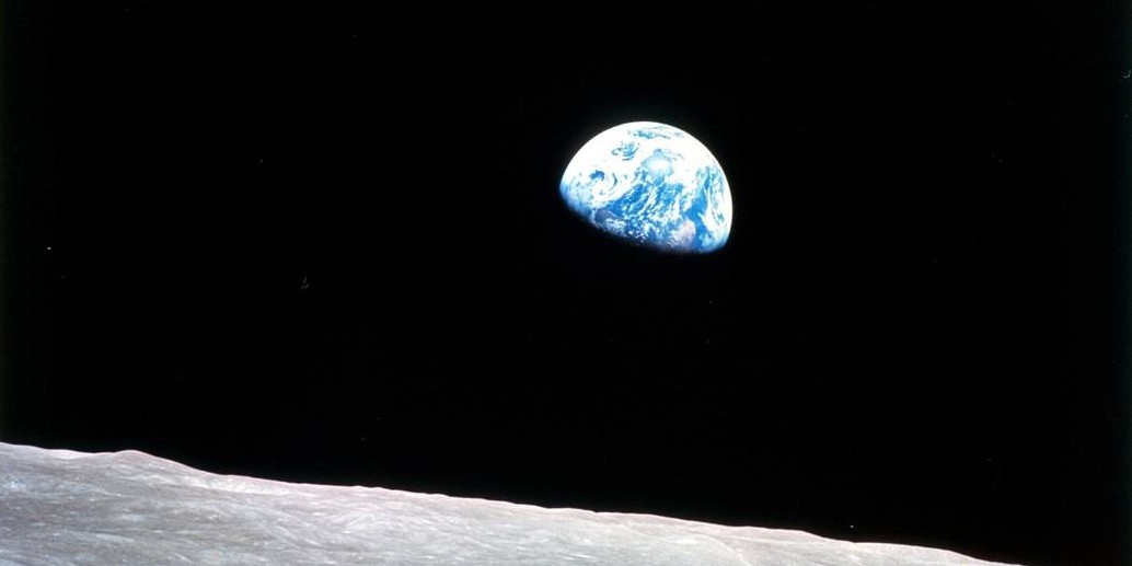 Het uitzicht op de aarde vanaf de maan. NASA nam deze foto vanuit de Apollo 8.   Foto: NASA