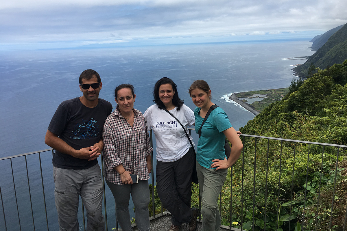 From left to right: Dr. Pedro M. Raposeiro (lead author: University of the Azores), Prof. dr. Ana Cristina Costa (University of the Azores), Prof. Dr. Linda Amaral-Zettler (NIOZ/UvA/Brown), and Dr. Nora Richter (NIOZ/Brown). 