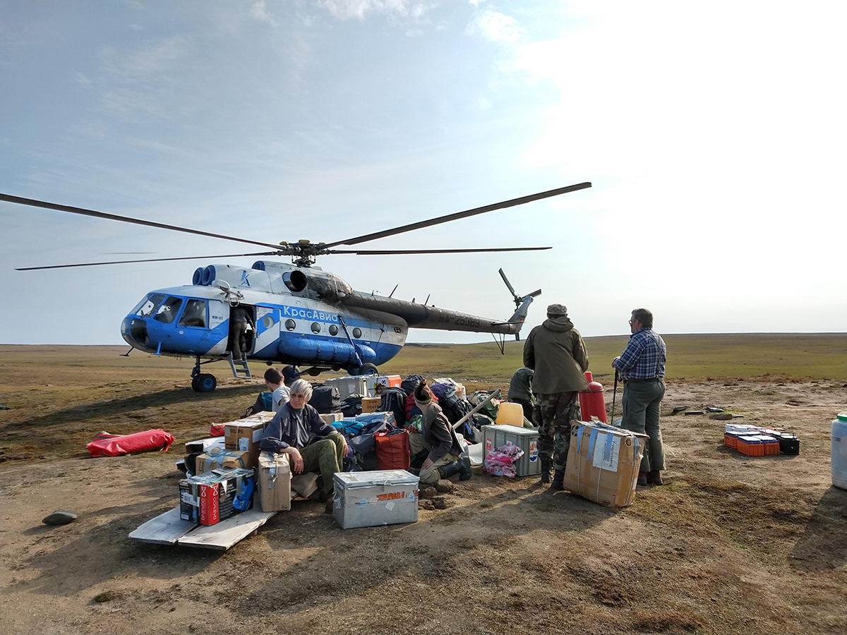 3 August 2019 The Arctic summer is over, and so is the expedition: exactly as agreed upon, the helicopter arrived in the afternoon to bring us back to Khatanga.