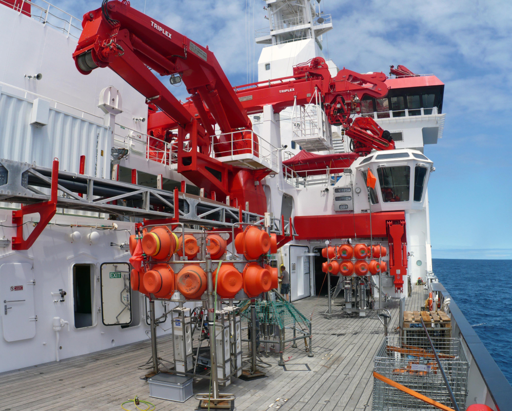 Benthic landers on board RV Sonne.  Photographer: Dr Johannes Lemburg, Alfred Wegener Institute; landers belong to Max Planck Institute for Marine Research, Germany, and IRIS, Norway